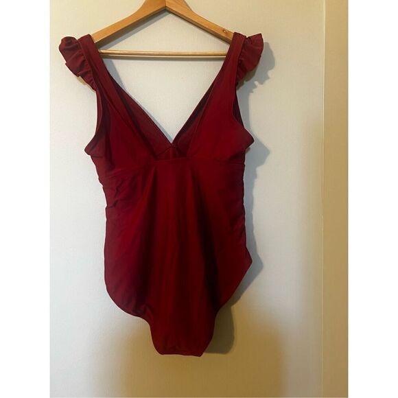 Kona Sol Women’s Size Large One Piece Ruffle Shoulder High Coverage Swimsuit - Picture 6 of 7